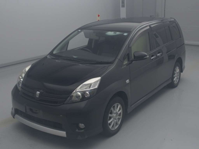 TOYOTA ISIS 2017