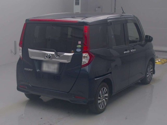 TOYOTA ROOMY 2019