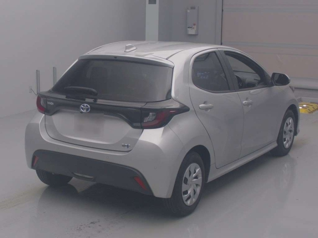 TOYOTA YARIS 2021