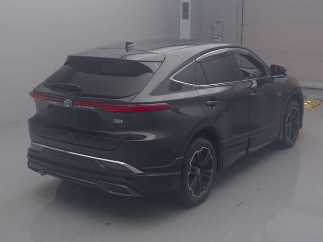 TOYOTA HARRIER 2020