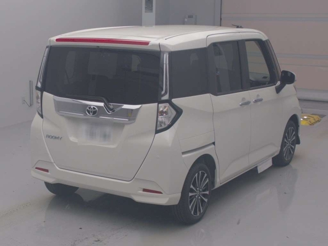 TOYOTA ROOMY 2025