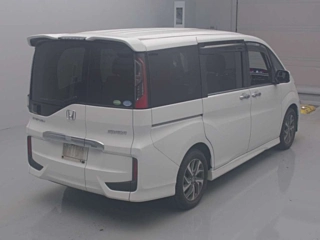 HONDA STEP WAGON 2015