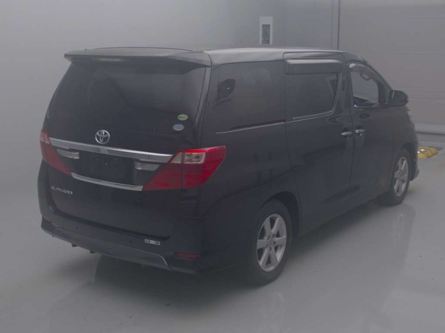 TOYOTA ALPHARD 2012