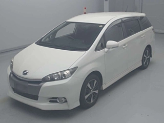 TOYOTA WISH 2017