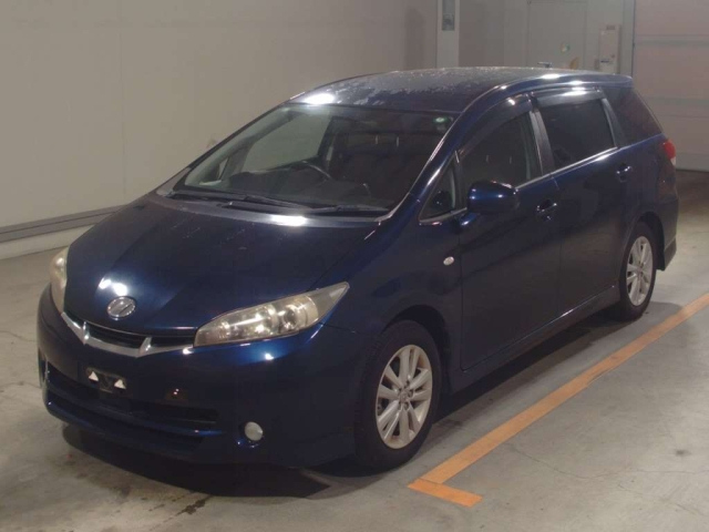 TOYOTA WISH 2009
