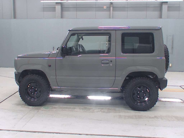 SUZUKI JIMNY 2025