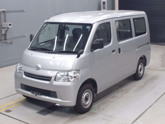 TOYOTA LITE ACE VAN 2013