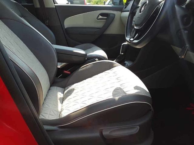 VOLKSWAGEN POLO 2017