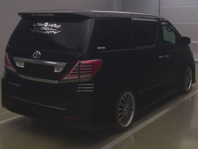 TOYOTA ALPHARD 2010