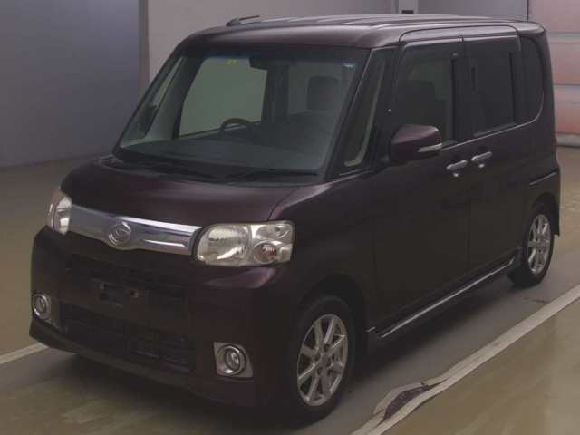 DAIHATSU TANTO 2012