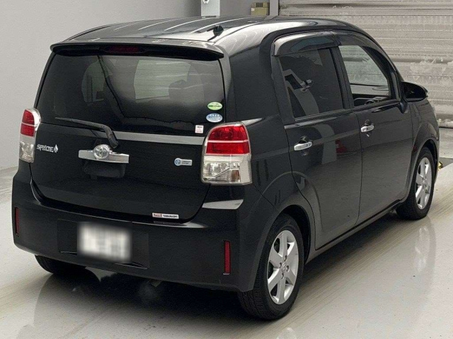 TOYOTA SPADE 2014