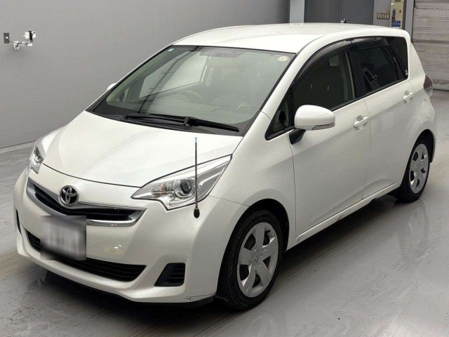 TOYOTA RACTIS 2016