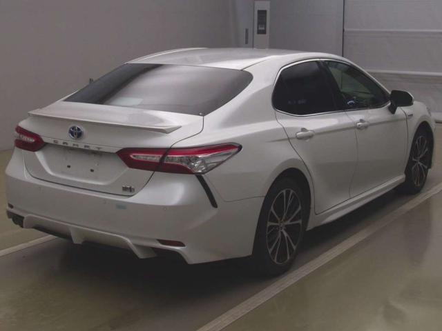 TOYOTA CAMRY 2019