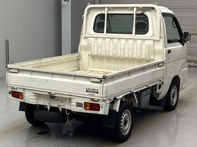 DAIHATSU HIJET TRUCK 2011