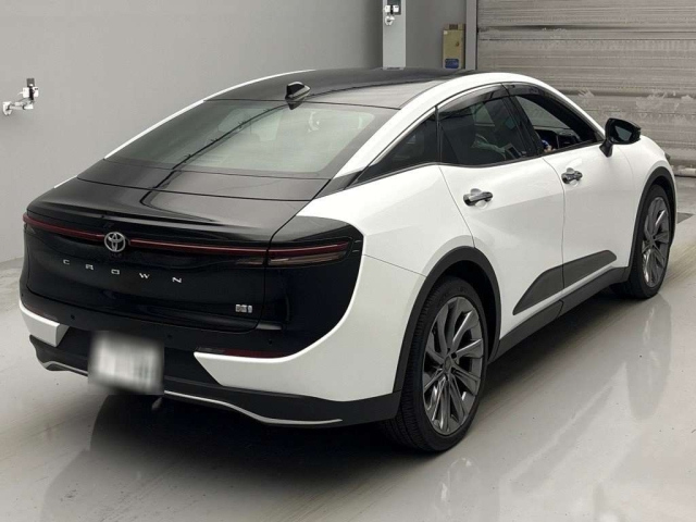 TOYOTA CROWN CROSSOVER 2023