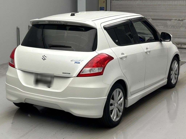 SUZUKI SWIFT 2016