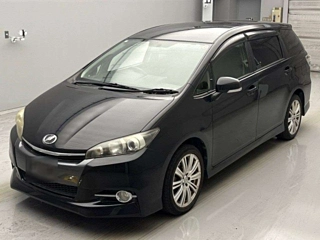 TOYOTA WISH 2016