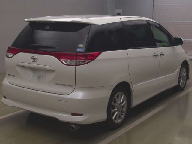 TOYOTA ESTIMA 2009