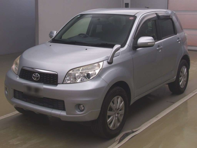 TOYOTA RUSH 2014