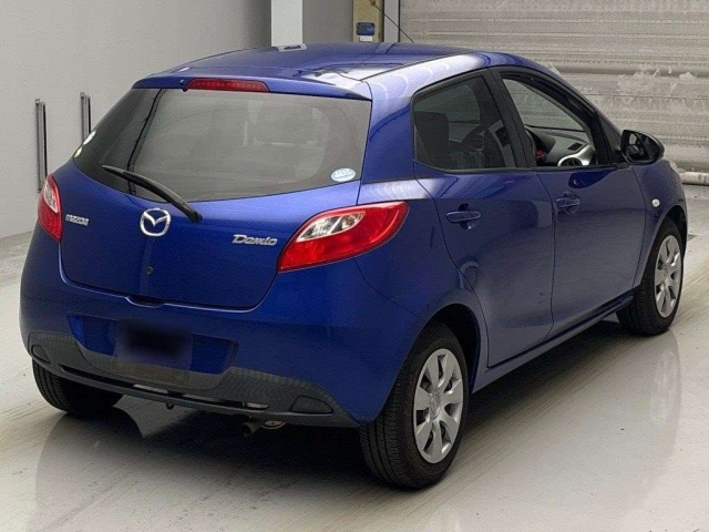 MAZDA DEMIO 2009
