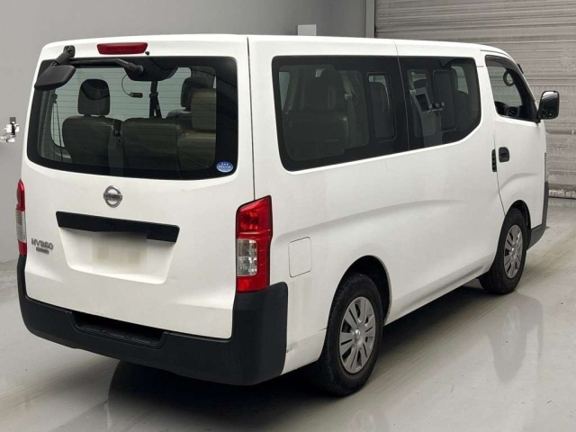 NISSAN CARAVAN 2014