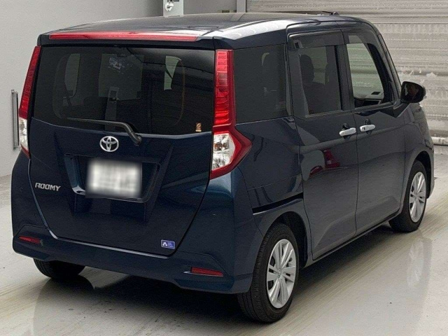 TOYOTA ROOMY 2021
