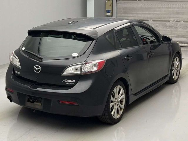 MAZDA AXELA 2009