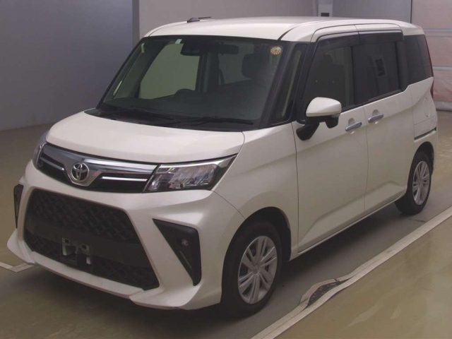 TOYOTA ROOMY 2023