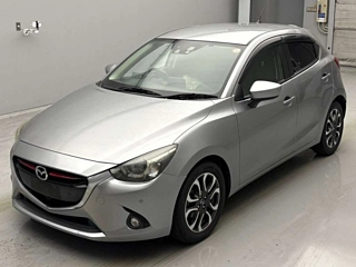 MAZDA DEMIO 2015