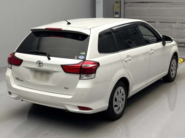 TOYOTA COROLLA FIELDER 2018