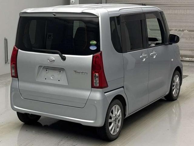 DAIHATSU TANTO 2020