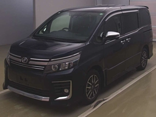 TOYOTA VOXY 2016