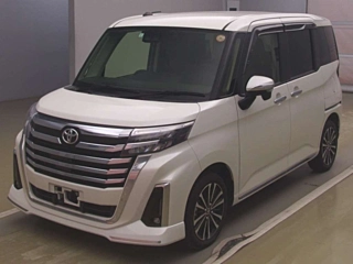 TOYOTA ROOMY 2023