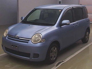 TOYOTA SIENTA 2011