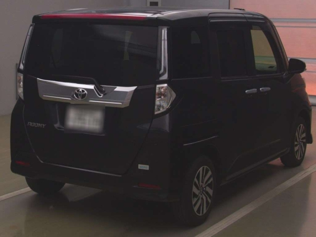 TOYOTA ROOMY 2023