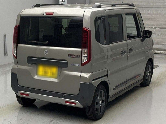 SUZUKI SPACIA GEAR 2024