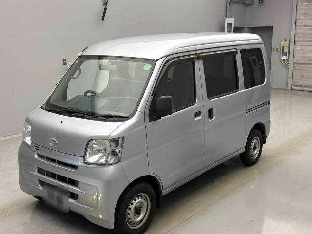 DAIHATSU HIJET VAN 2017