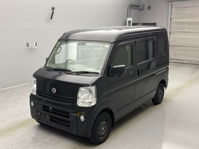 NISSAN CLIPPER VAN 2017