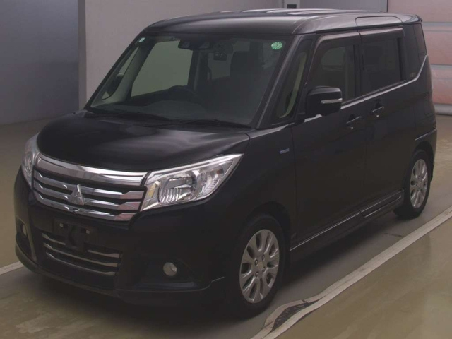 MITSUBISHI DELICA D2 2018