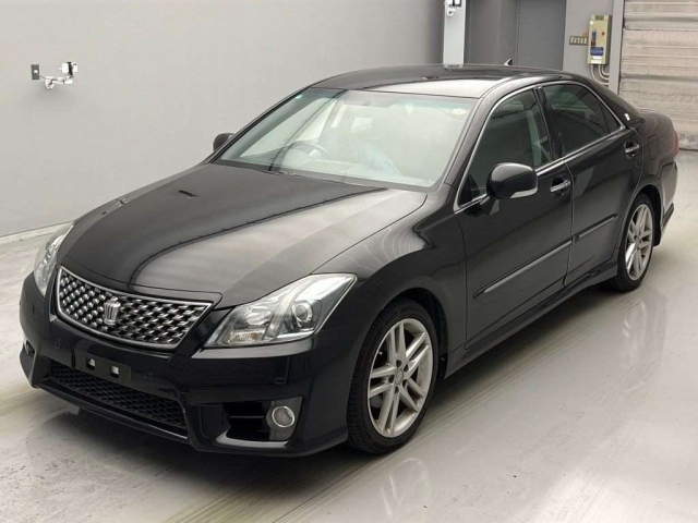 TOYOTA CROWN 2011