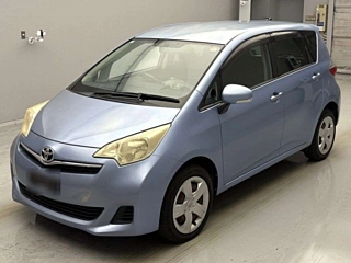 TOYOTA RACTIS 2010