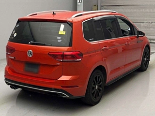 VOLKSWAGEN GOLF TOURAN 2016