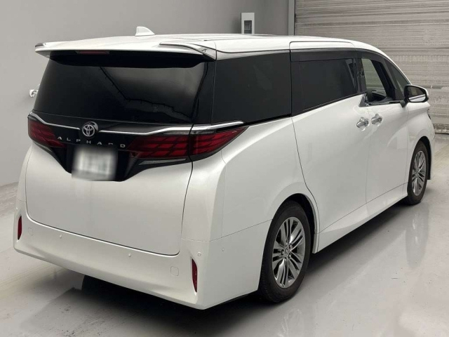 TOYOTA ALPHARD 2024