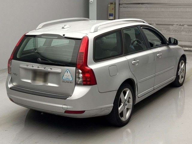 VOLVO V50 2012