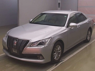 TOYOTA CROWN 2013