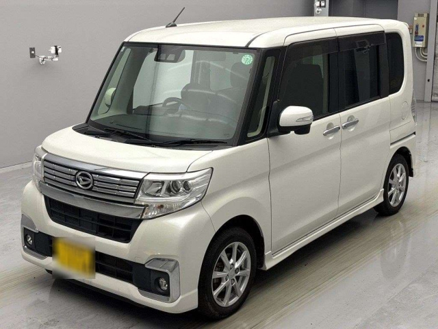 DAIHATSU TANTO 2017