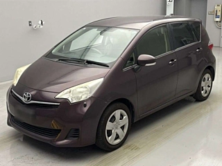 TOYOTA RACTIS 2013