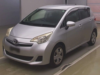 TOYOTA RACTIS 2012
