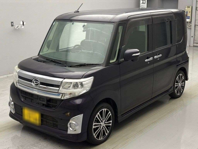 DAIHATSU TANTO 2014