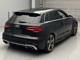 AUDI RS3 2020